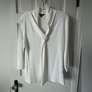 NWOT Lovely ivory blouse. Size Large